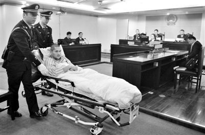 昨日，“首都机场7·20爆炸案”在北京市朝阳区人民法院一审宣判。法院认定冀中星在公共场所实施爆炸，构成爆炸罪，判处其有期徒刑6年。新华社发